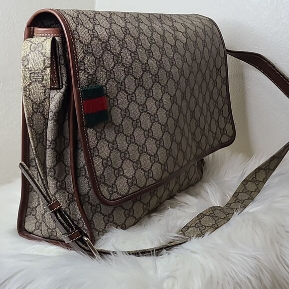 💯 Authentic Gucci Handbag with Cherryline 🍀 - Picture 3 of 15